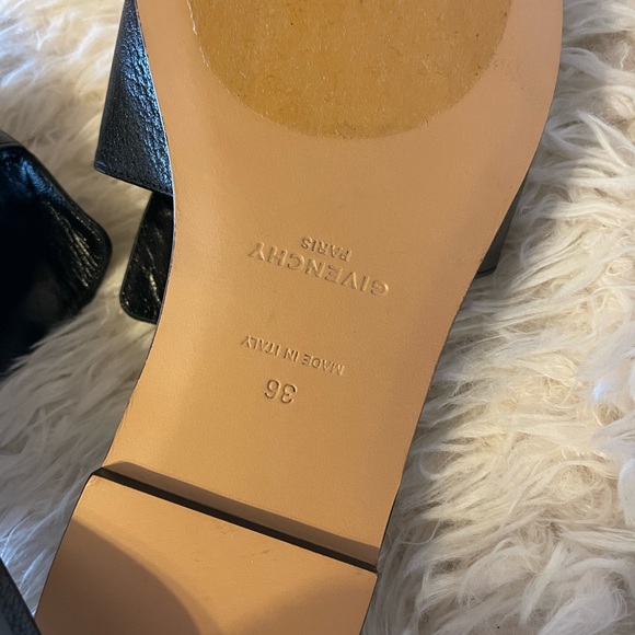 Givenchy Women's Black Logo Insert Leather Sandals - Picture 3 of 6